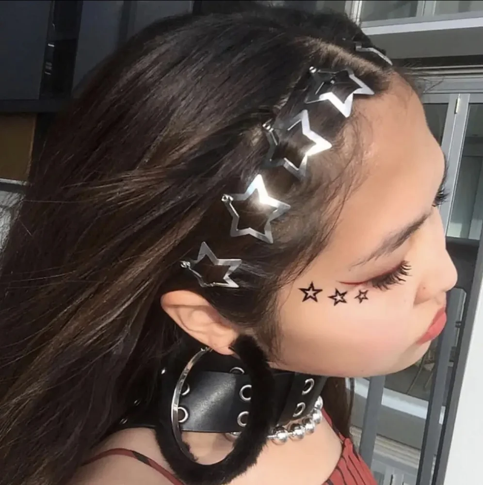 Y2K silver star hair clips - Picture 2 of 4